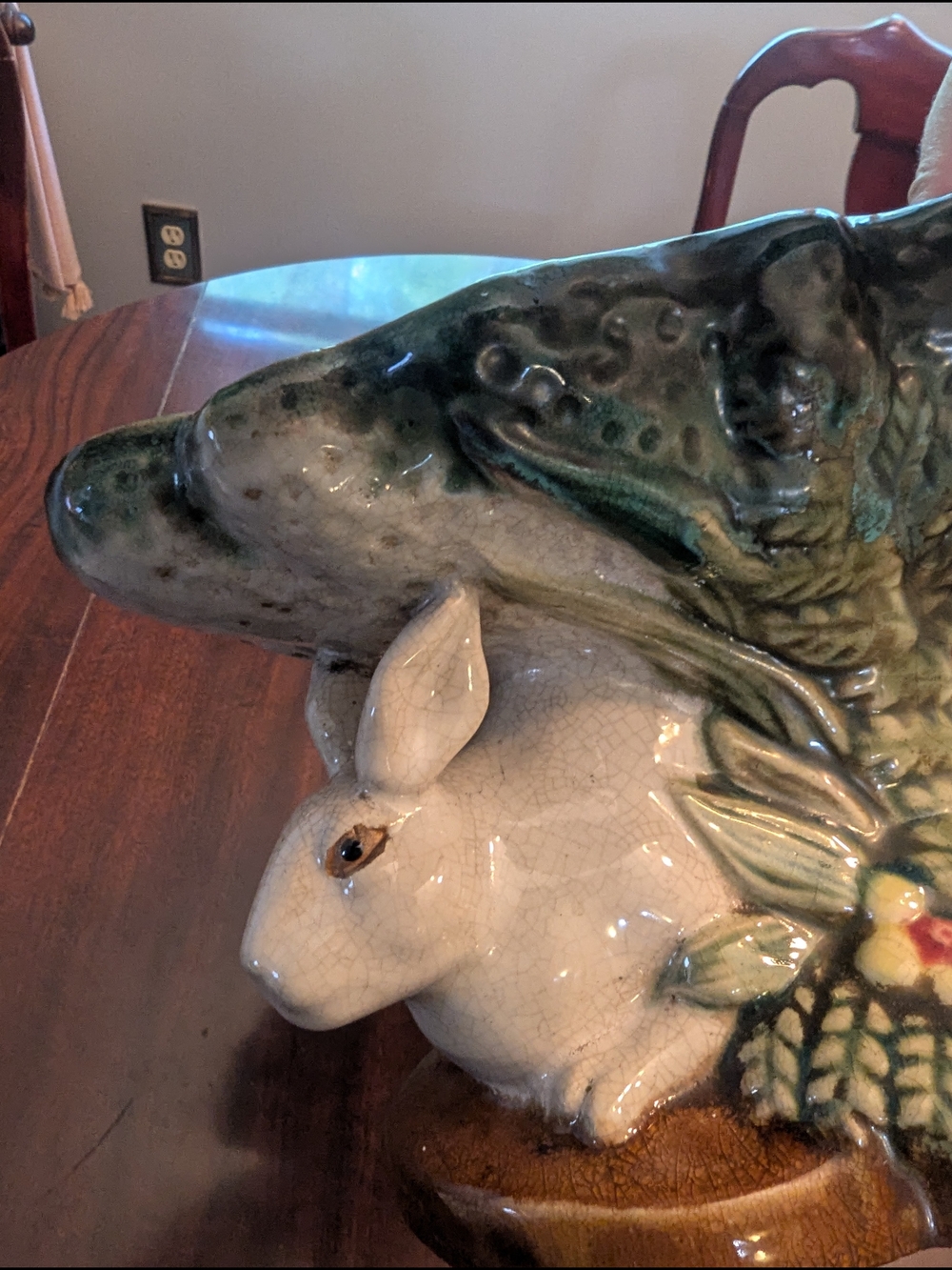 Vintage Majolica Style Rabbit Pedestal Bowl Compote Centerpiece - Picture 7 of 7
